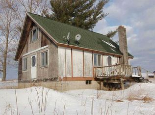 19126 20 Mile Rd, Tustin, MI 49688