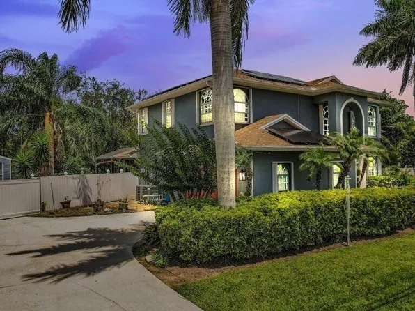 6444 NW Foxglove Street, Port St Lucie, FL 34986
