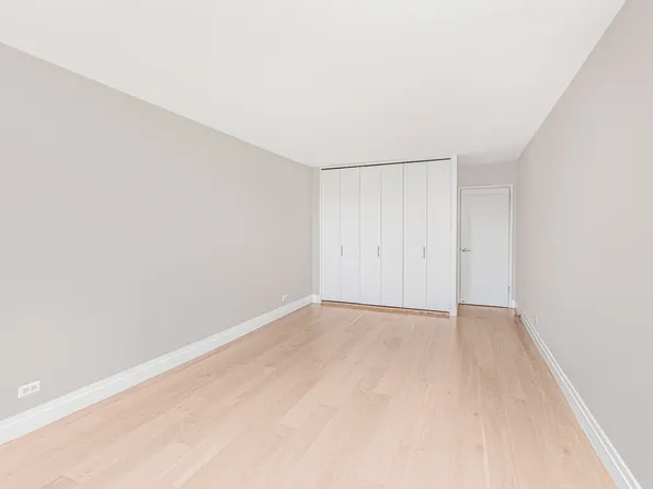 2500 Johnson Avenue image 7 of 10