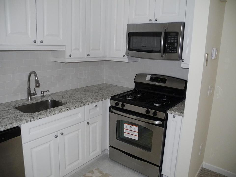 Almost new kitchen