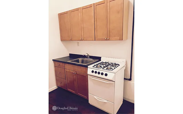 Rented by Douglas Elliman | media 3