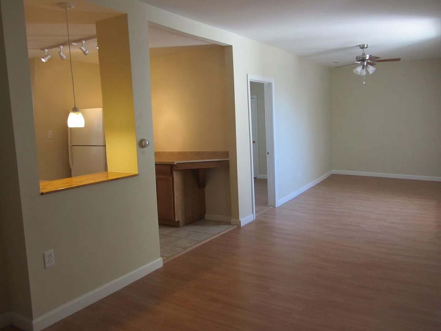 43-45 Storer St — Photo 2
