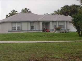 2385 10th Ave NE, Naples, FL 34120