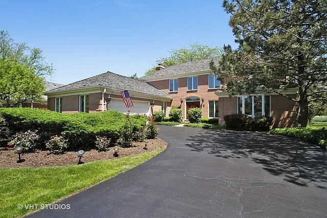 2407 Indian Ridge Dr photo 1