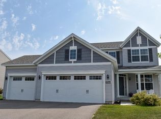 19563 Harmony Ave, ROGERS, MN 55374