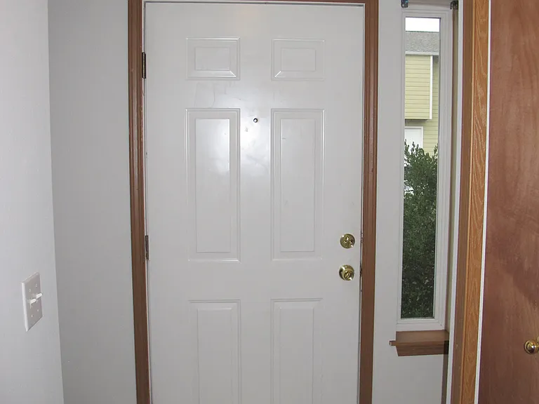 Galbraith, C. (1430 NW Falls Creek Lp) — Photo 2