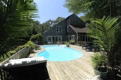 99 Spring Pond Ln — Photo 13