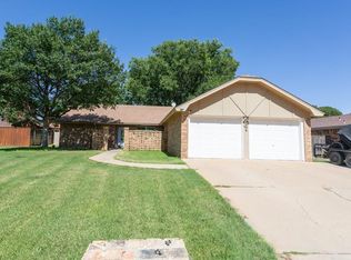204 SW 22nd St, Seminole, TX 79360