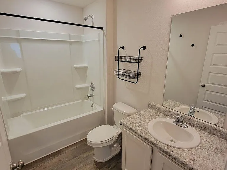 5475 Merlin Way — Photo 3