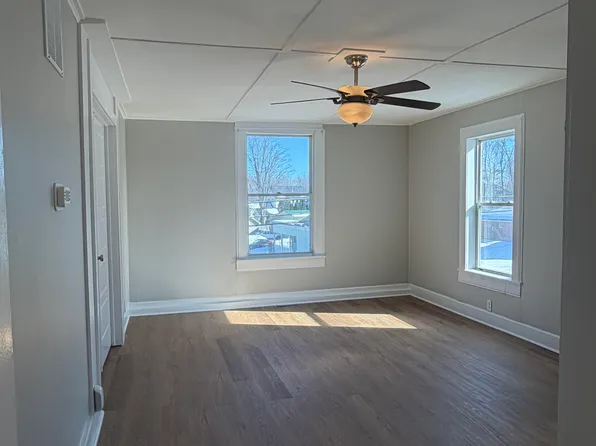 209 Kingsley Rd #1, Burnt Hills, NY 12027