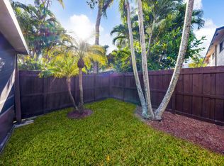 2124 NE 9th Ave, Wilton Manors, FL 33305