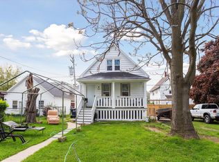 3873 N Dr William Finlayson St, Milwaukee, WI 53212