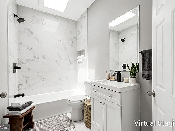 2nd image of 6041 Hazel Ave #2