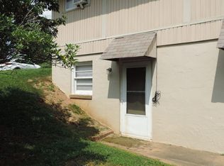 109 Forest Lake Ln UNIT C, West Jefferson, NC 28694