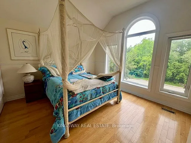4040 Lookout Ct — Photo 13