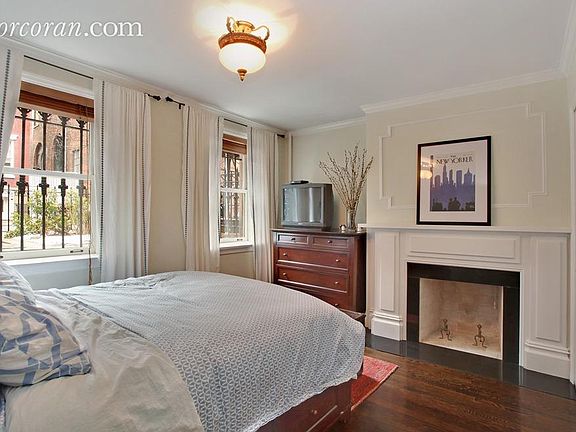 3rd image of 63 Cranberry St APT 1