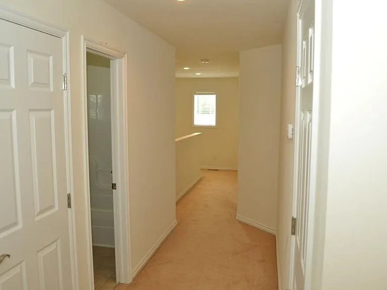 53 Fuller Cir — Photo 11