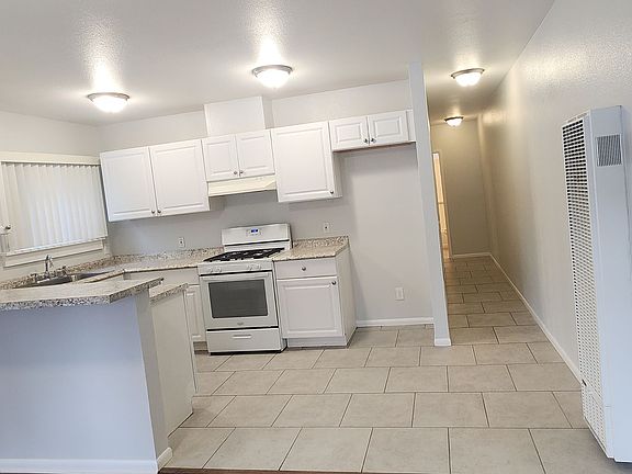 3rd image of 330-332 Fillmore St #1-10
