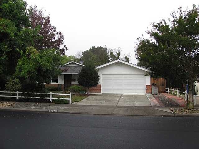 1st image of 1444 Tallac St