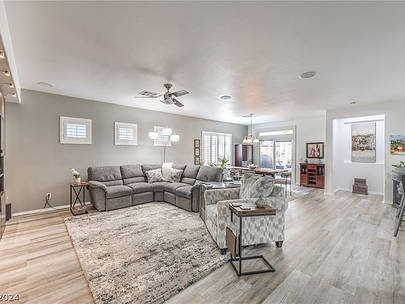 5th image of 4573 Weitzman Pl