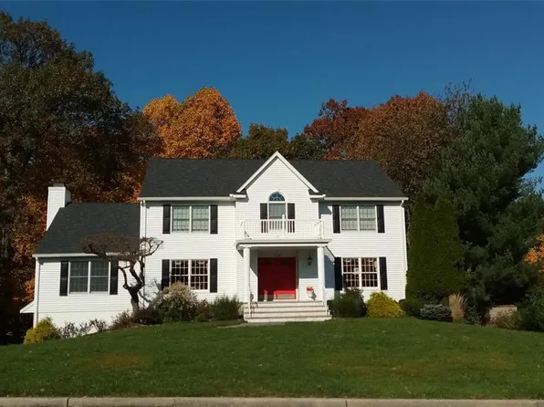 513 Lydia Lane, Wyckoff, NJ 07481