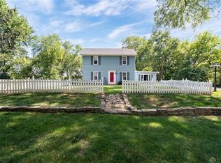 3061 Stardust Dr, Dayton, OH 45432