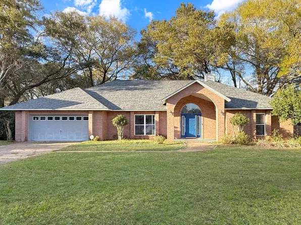 404 Buxton Way, Cantonment, FL 32533