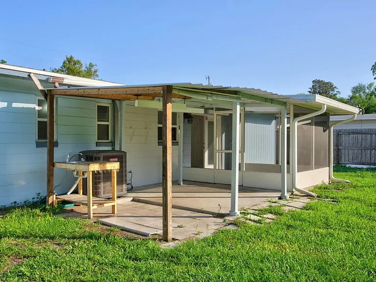 442 Ameca Ave — Photo 29