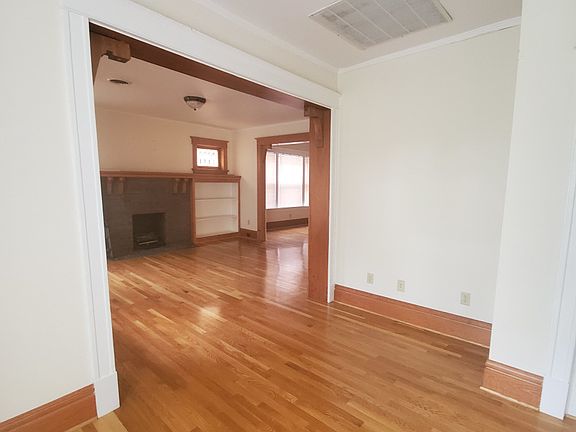 3rd image of 6026 McPherson Ave #6026A