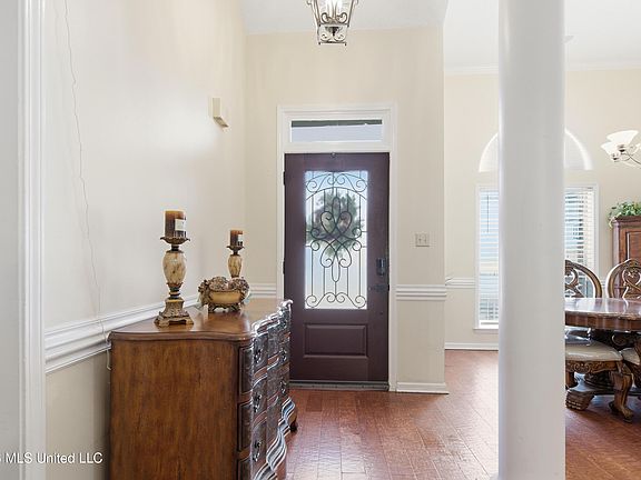 2nd image of 8903 Shellflower Dr