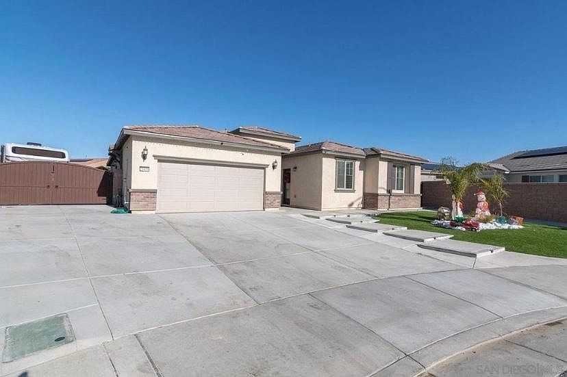 1st image of 28450 Ivory Ct