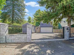 1859 State St, Salem, OR 97301