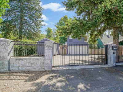 1859 State St, Salem, OR, 97301