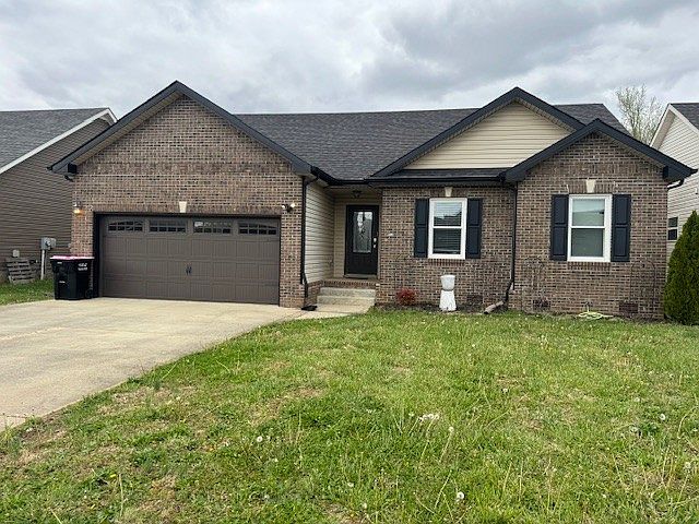 1st image of 831 Shelton Cir