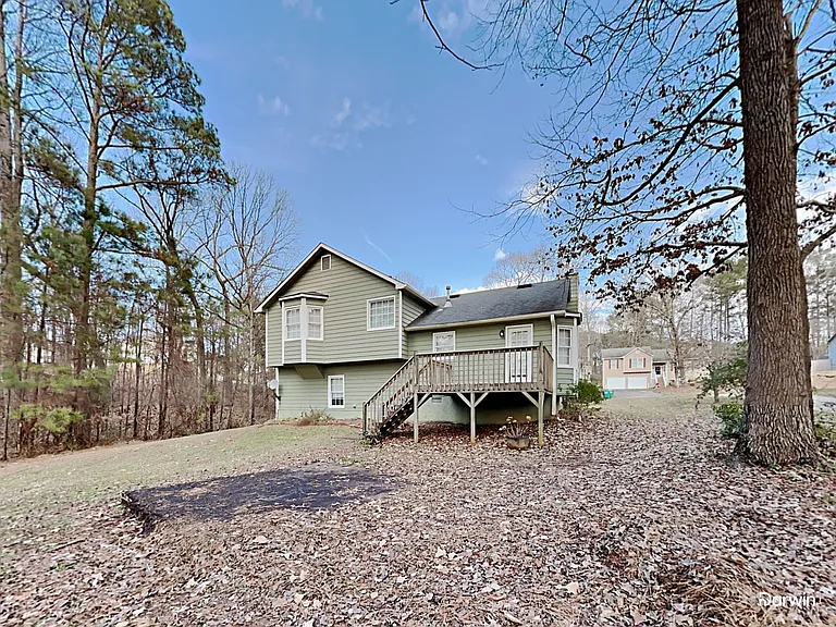 383 Robin Hood Dr — Photo 16