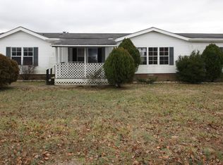 251 Liberty Cemetery Rd, Morrison, TN 37357