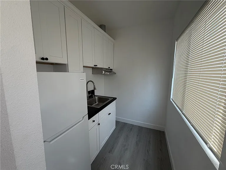 720 Atlantic Ave — Photo 5
