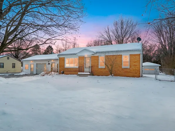 2229 W Osterhout Ave, Portage, MI 49024