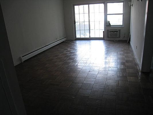 1st image of 23-34 30th Dr #1