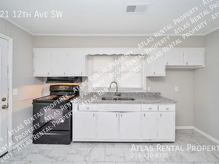 221 12th Ave SW — Photo 14