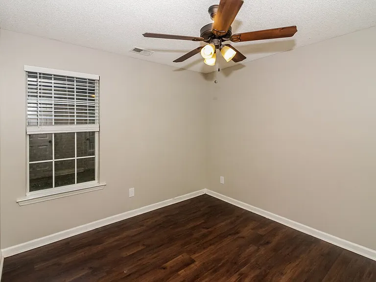 7317 Green Ash Dr — Photo 12