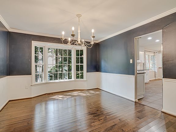 Modern dining room