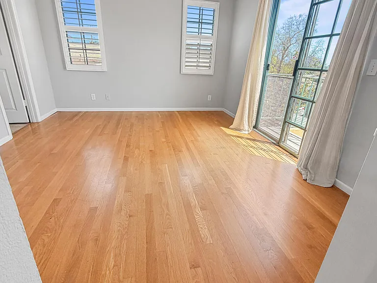 4297 Carpinteria Ave #5 — Photo 14