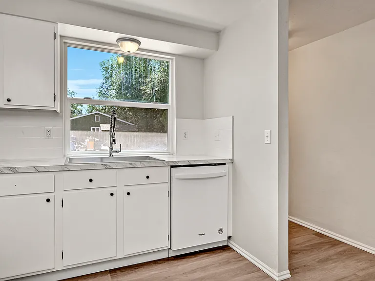 3110 W Cherry Ln #B — Photo 10