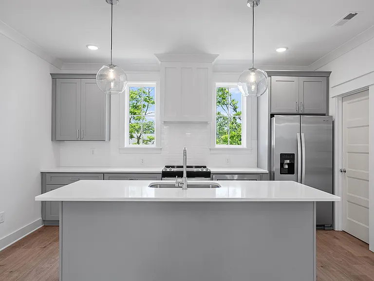 2036 Maple View Ln — Photo 8