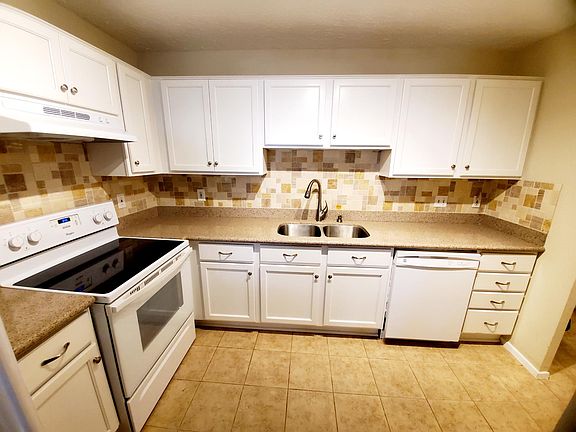 5th image of 3794 Laura Leigh Ln