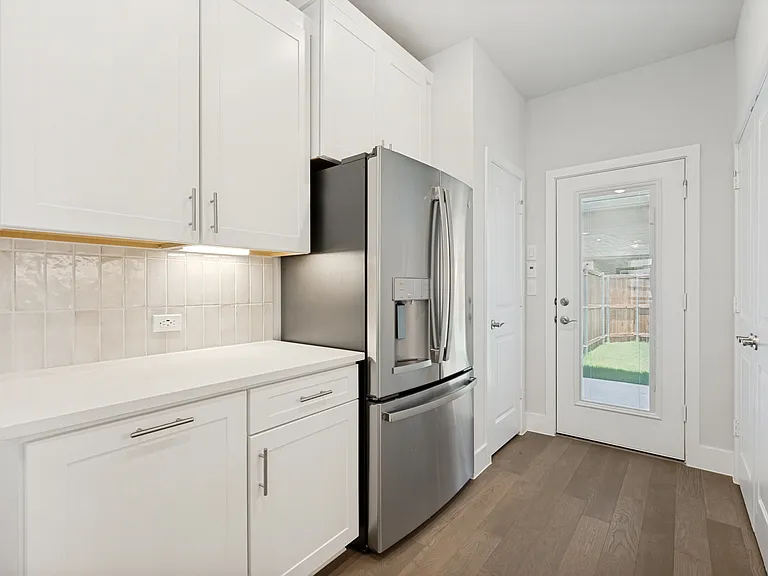 11572 Empress Dr — Photo 12
