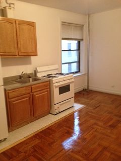 2nd image of 165 Sherman Ave APT 4P