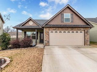 379 Aniken Cir, Boiling Springs, SC 29316