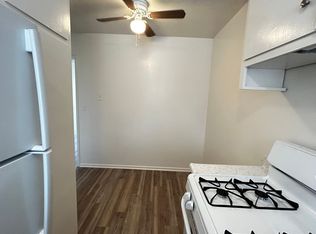 758 Newport Ave APT 8, Long Beach, CA 90804